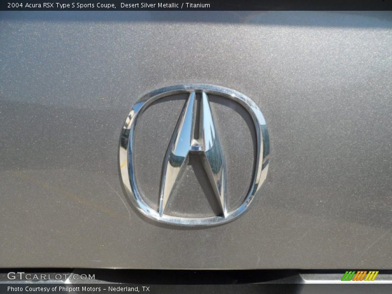  2004 RSX Type S Sports Coupe Logo