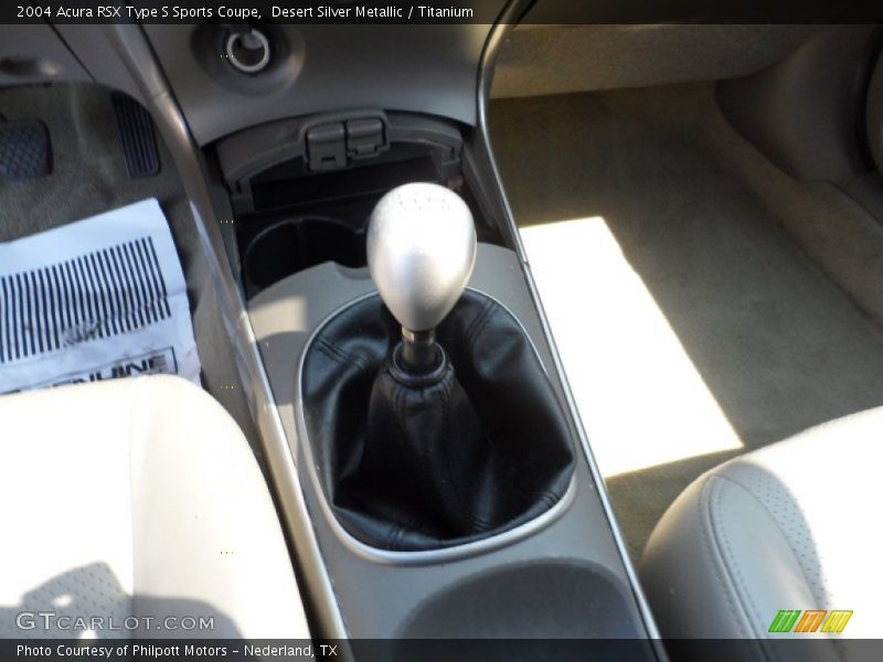  2004 RSX Type S Sports Coupe 6 Speed Manual Shifter