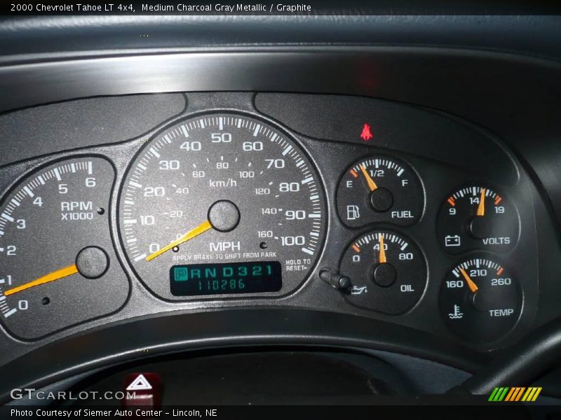 Medium Charcoal Gray Metallic / Graphite 2000 Chevrolet Tahoe LT 4x4