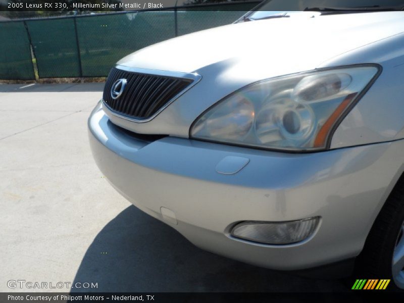 Millenium Silver Metallic / Black 2005 Lexus RX 330