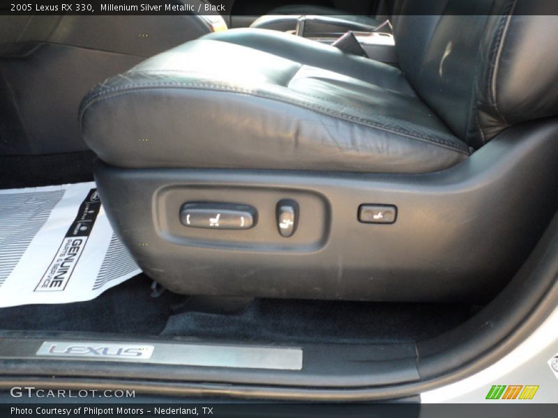 Millenium Silver Metallic / Black 2005 Lexus RX 330