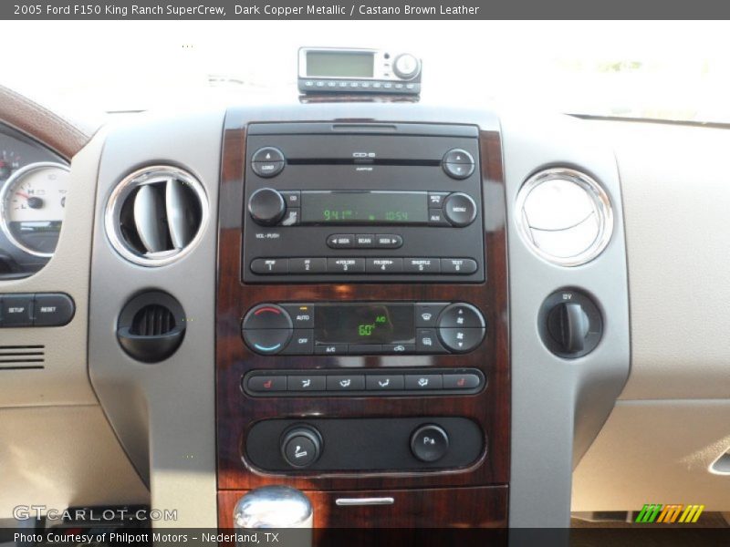 Controls of 2005 F150 King Ranch SuperCrew