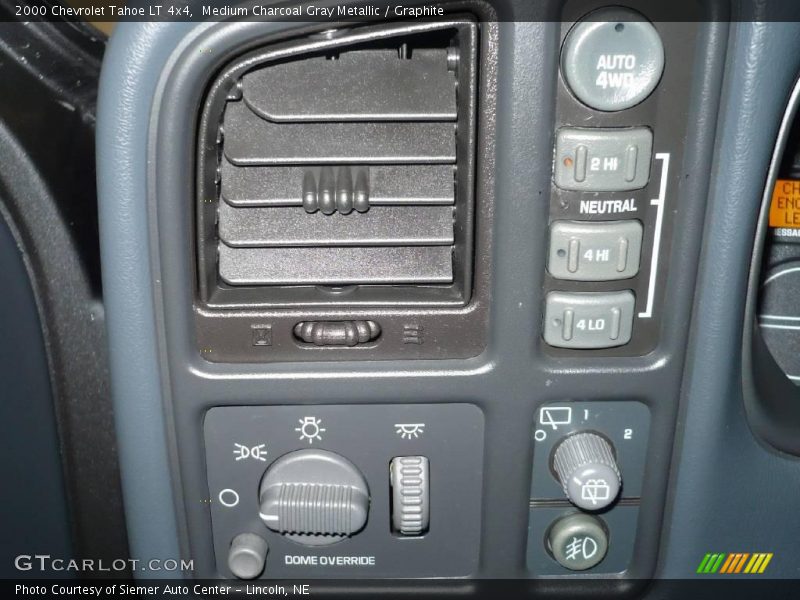Medium Charcoal Gray Metallic / Graphite 2000 Chevrolet Tahoe LT 4x4