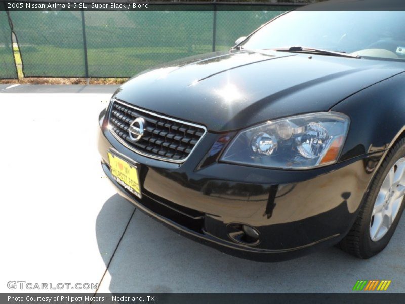 Super Black / Blond 2005 Nissan Altima 2.5 SL