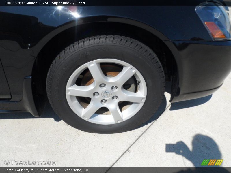 Super Black / Blond 2005 Nissan Altima 2.5 SL