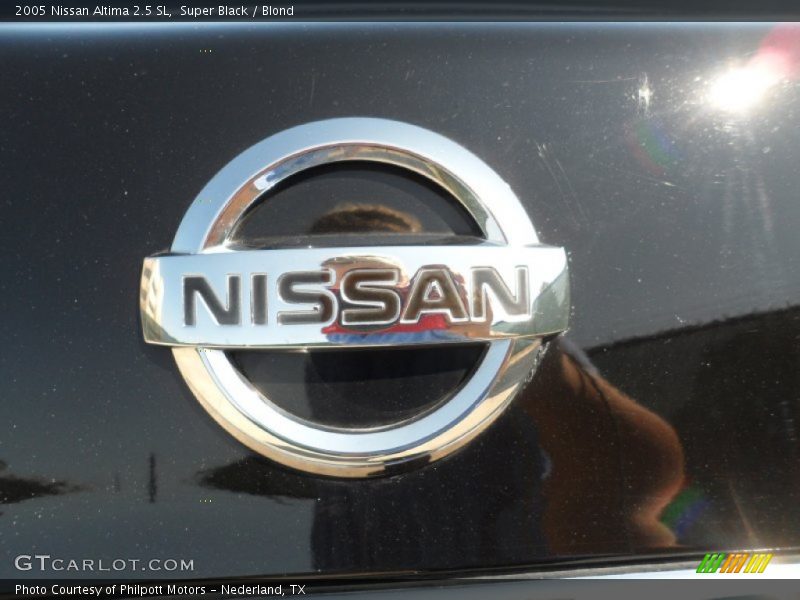 Super Black / Blond 2005 Nissan Altima 2.5 SL