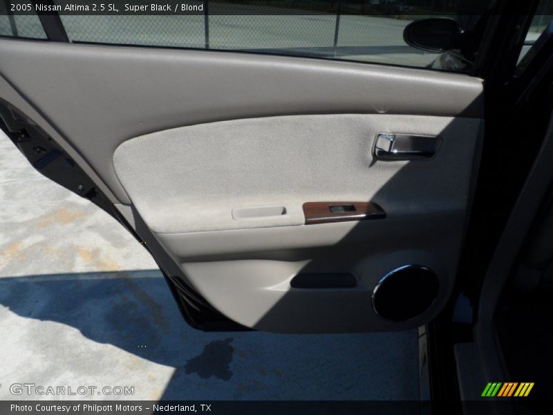 Super Black / Blond 2005 Nissan Altima 2.5 SL