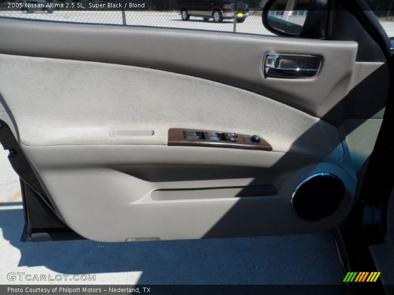 Super Black / Blond 2005 Nissan Altima 2.5 SL