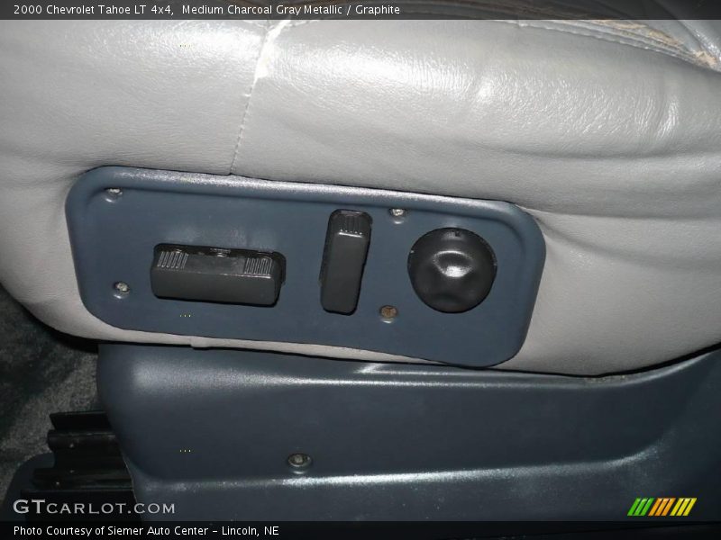 Medium Charcoal Gray Metallic / Graphite 2000 Chevrolet Tahoe LT 4x4
