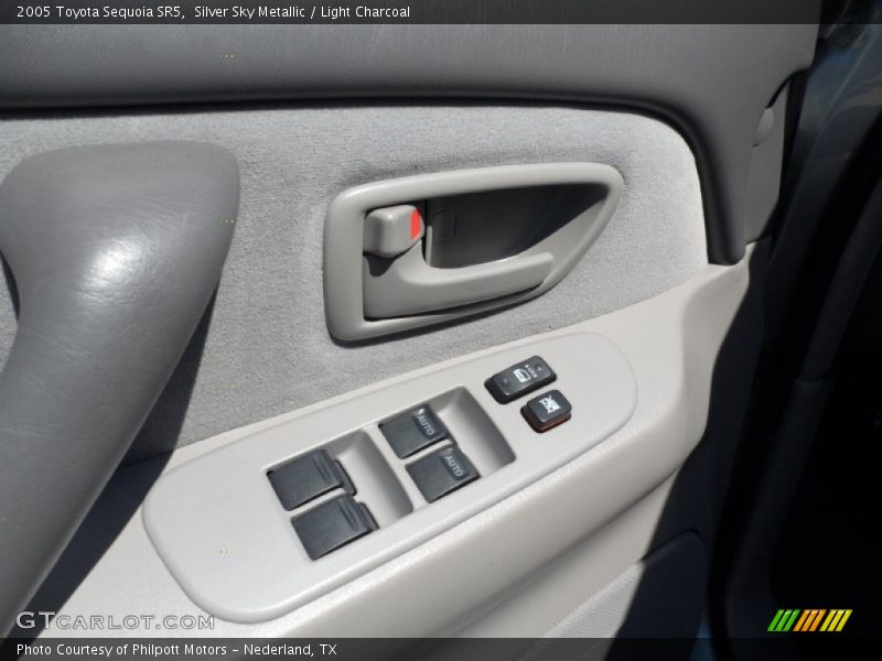 Silver Sky Metallic / Light Charcoal 2005 Toyota Sequoia SR5