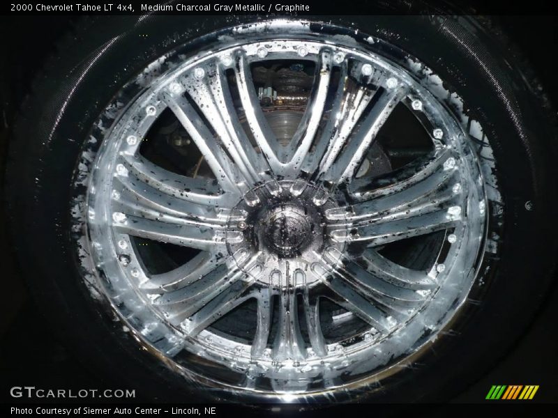 Medium Charcoal Gray Metallic / Graphite 2000 Chevrolet Tahoe LT 4x4