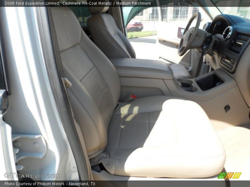 Cashmere Tri-Coat Metallic / Medium Parchment 2006 Ford Expedition Limited
