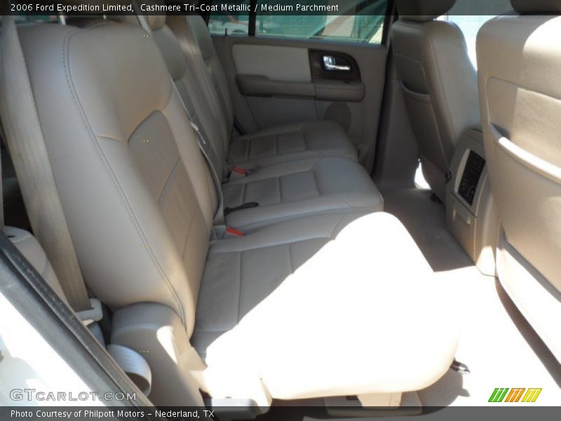 Cashmere Tri-Coat Metallic / Medium Parchment 2006 Ford Expedition Limited