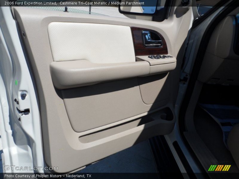 Cashmere Tri-Coat Metallic / Medium Parchment 2006 Ford Expedition Limited