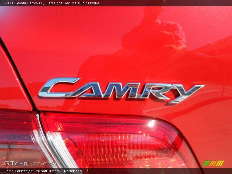 Barcelona Red Metallic / Bisque 2011 Toyota Camry LE