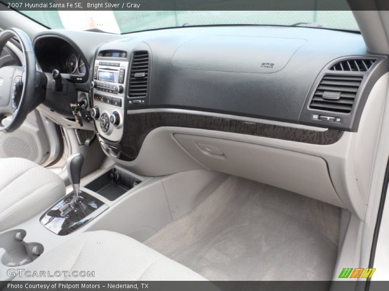 Bright Silver / Gray 2007 Hyundai Santa Fe SE