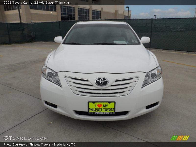 Super White / Ash 2008 Toyota Camry XLE V6