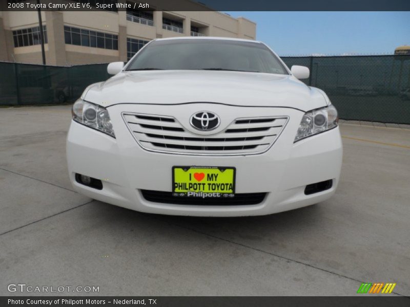 Super White / Ash 2008 Toyota Camry XLE V6
