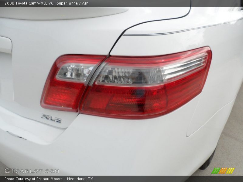 Super White / Ash 2008 Toyota Camry XLE V6