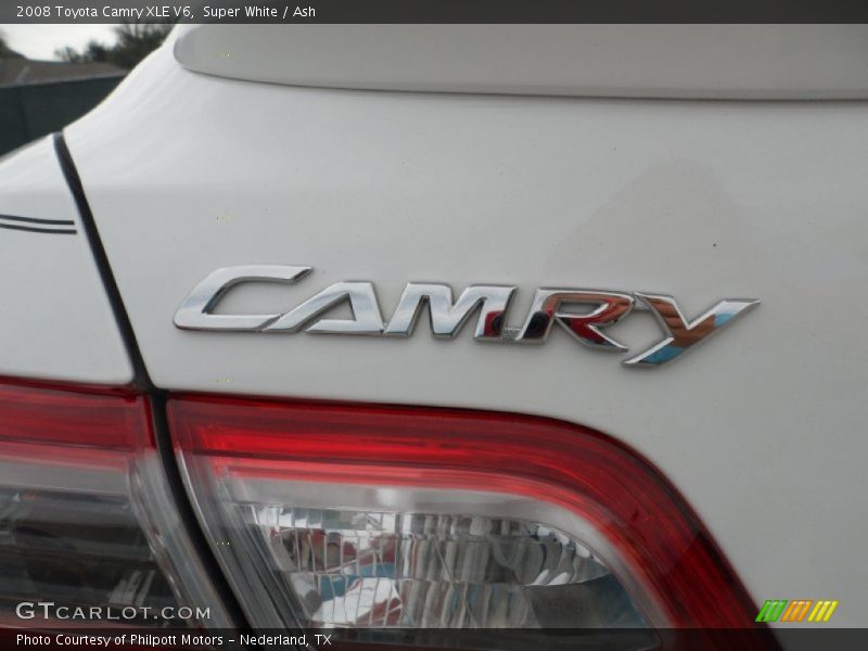 Super White / Ash 2008 Toyota Camry XLE V6