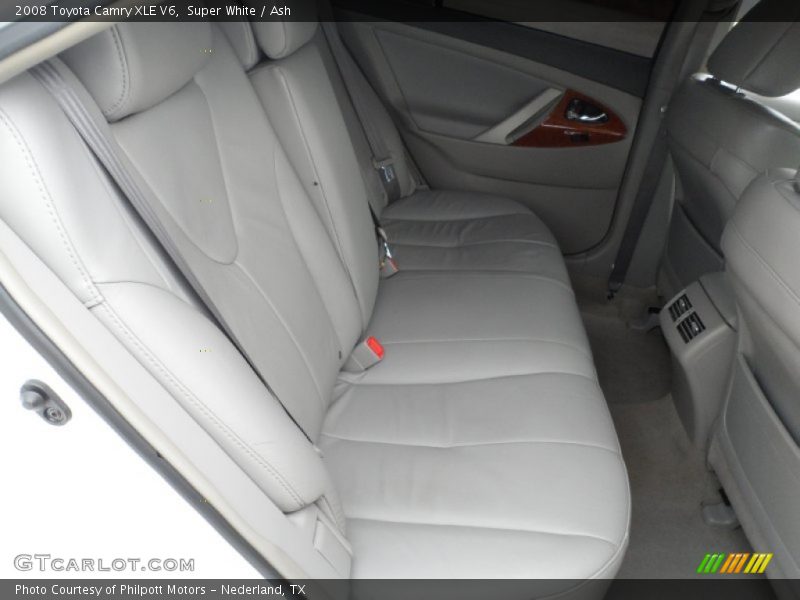 Super White / Ash 2008 Toyota Camry XLE V6