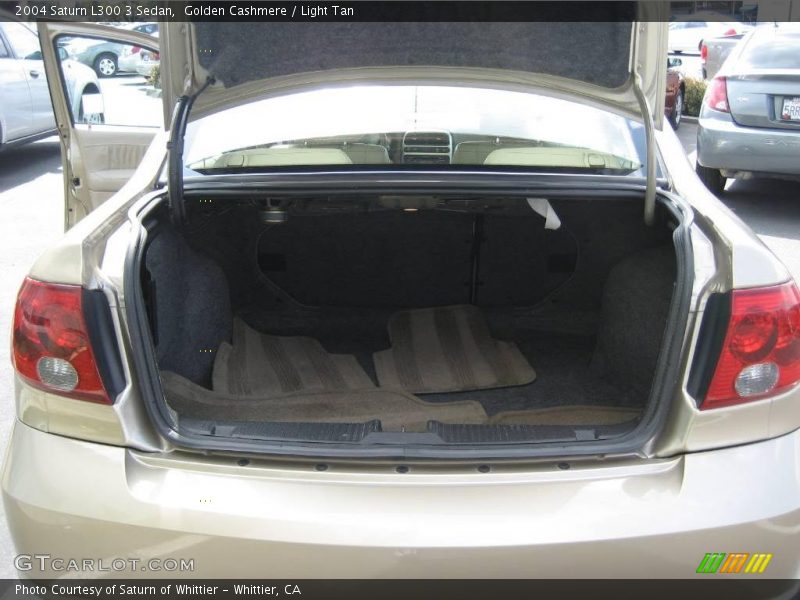 Golden Cashmere / Light Tan 2004 Saturn L300 3 Sedan