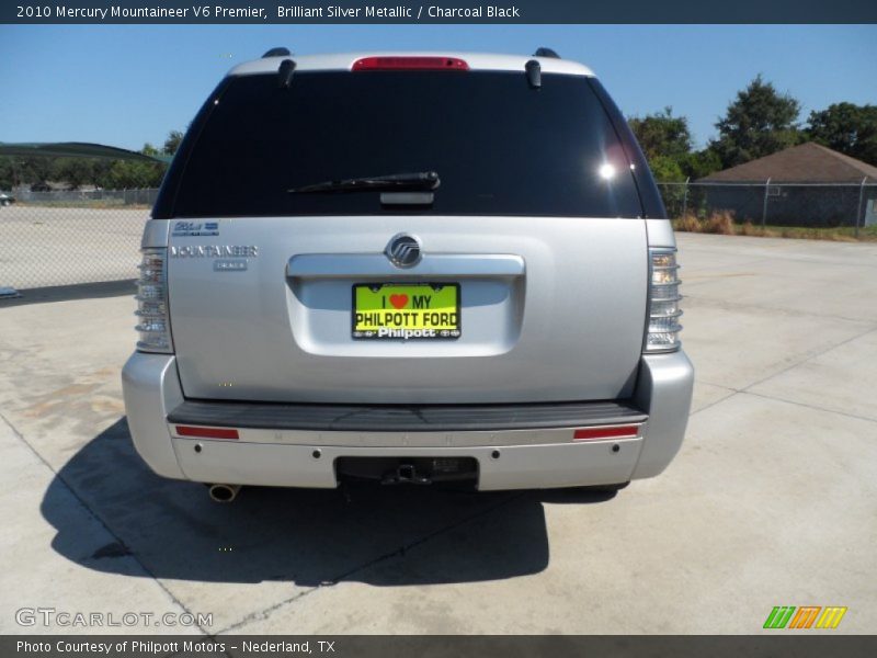 Brilliant Silver Metallic / Charcoal Black 2010 Mercury Mountaineer V6 Premier