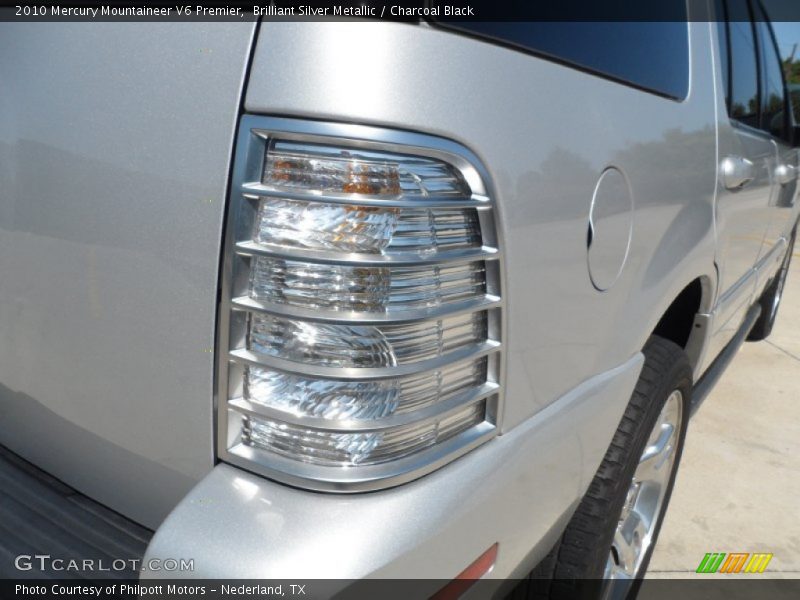 Brilliant Silver Metallic / Charcoal Black 2010 Mercury Mountaineer V6 Premier