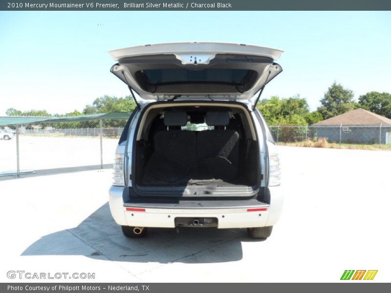 Brilliant Silver Metallic / Charcoal Black 2010 Mercury Mountaineer V6 Premier