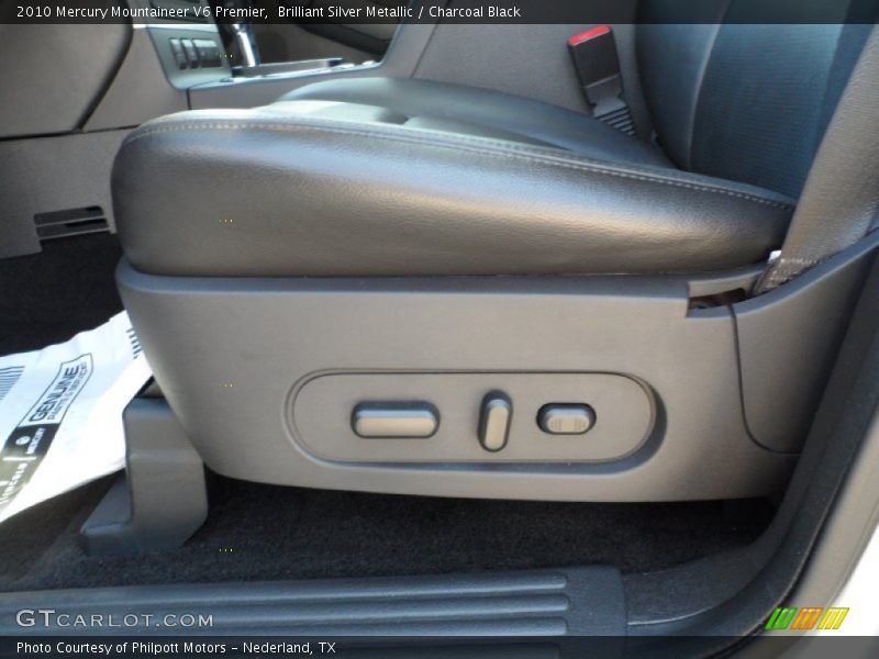 Brilliant Silver Metallic / Charcoal Black 2010 Mercury Mountaineer V6 Premier