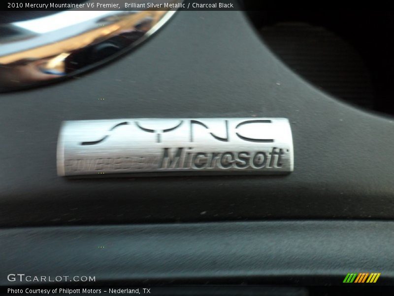 Brilliant Silver Metallic / Charcoal Black 2010 Mercury Mountaineer V6 Premier