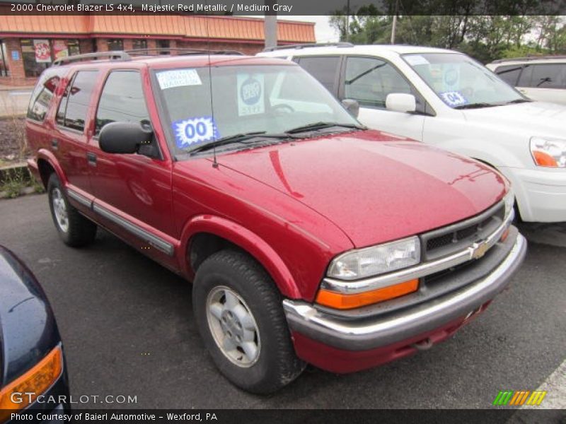 Majestic Red Metallic / Medium Gray 2000 Chevrolet Blazer LS 4x4