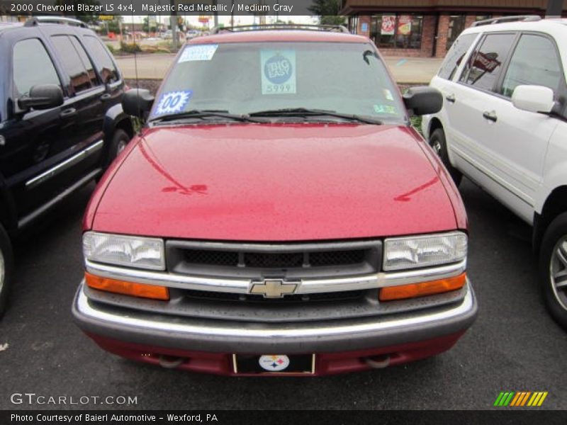 Majestic Red Metallic / Medium Gray 2000 Chevrolet Blazer LS 4x4