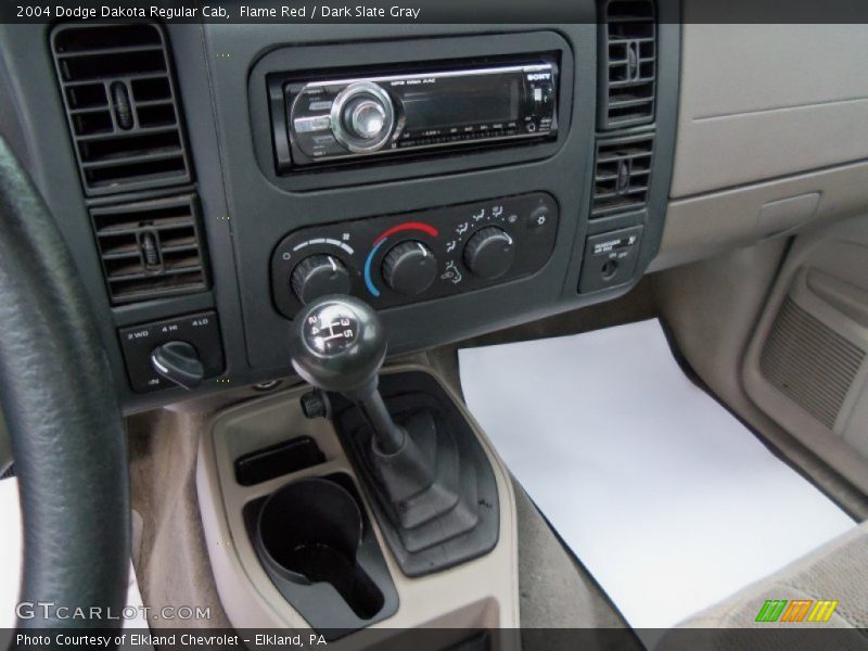 Flame Red / Dark Slate Gray 2004 Dodge Dakota Regular Cab