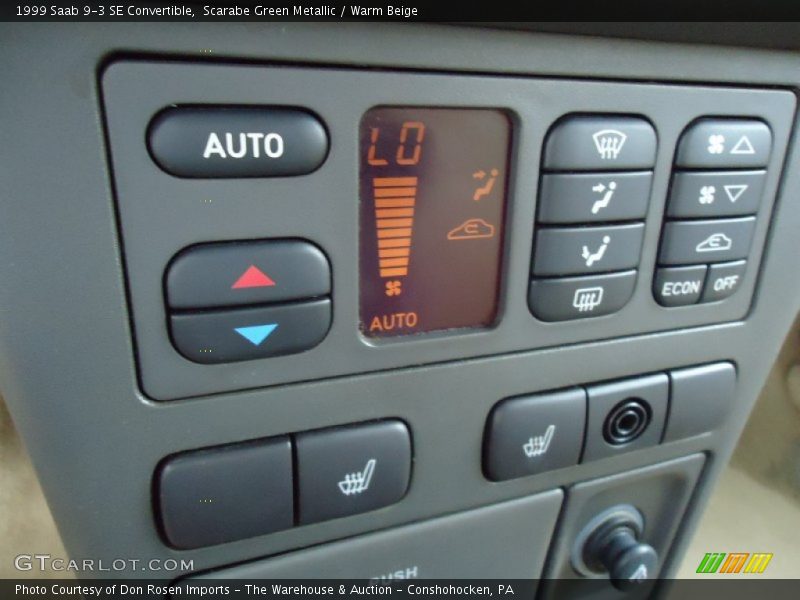 Controls of 1999 9-3 SE Convertible