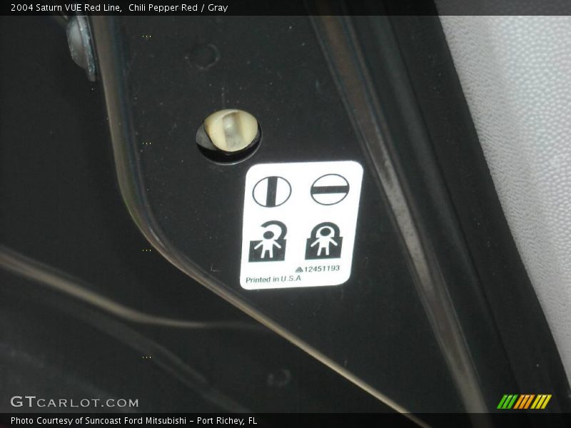 Chili Pepper Red / Gray 2004 Saturn VUE Red Line