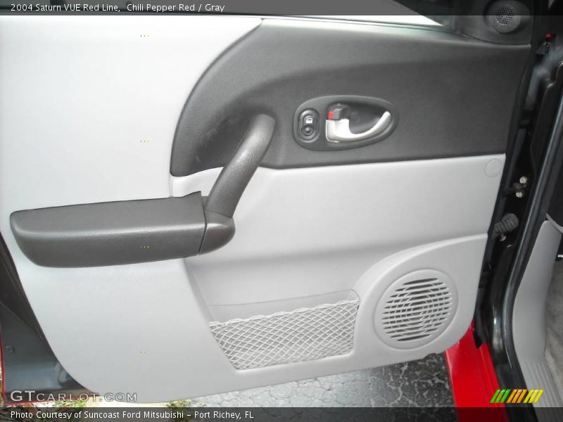 Chili Pepper Red / Gray 2004 Saturn VUE Red Line