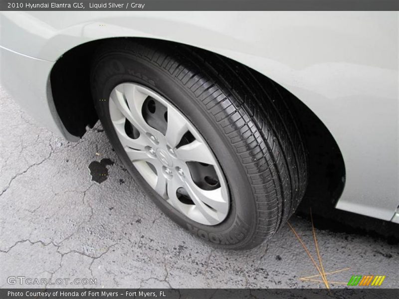 Liquid Silver / Gray 2010 Hyundai Elantra GLS