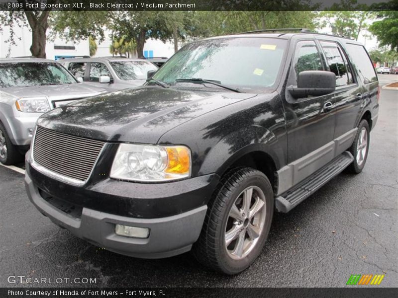 Black Clearcoat / Medium Parchment 2003 Ford Expedition XLT