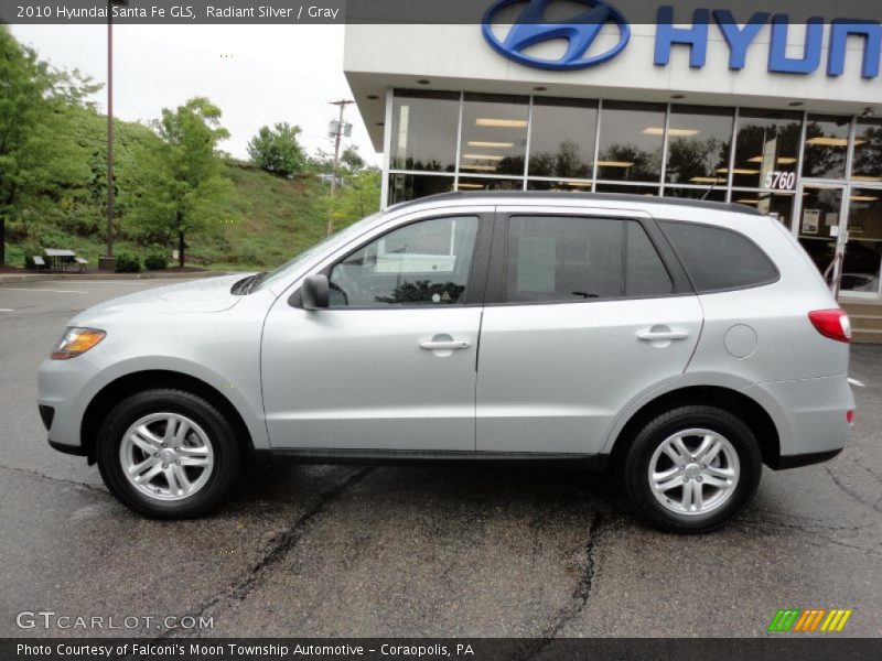 Radiant Silver / Gray 2010 Hyundai Santa Fe GLS