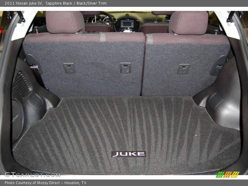 Sapphire Black / Black/Silver Trim 2011 Nissan Juke SV
