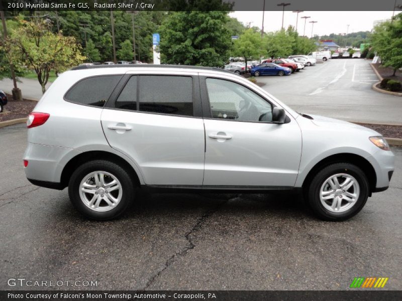 Radiant Silver / Gray 2010 Hyundai Santa Fe GLS
