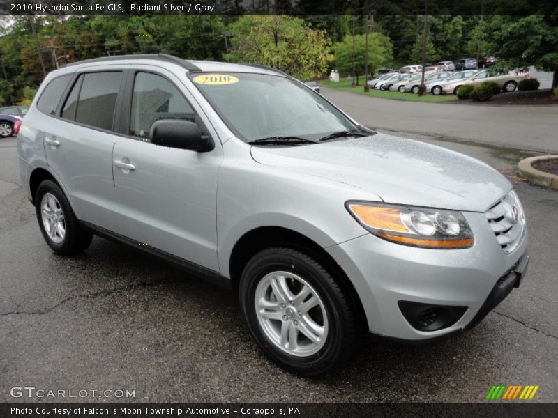 Radiant Silver / Gray 2010 Hyundai Santa Fe GLS