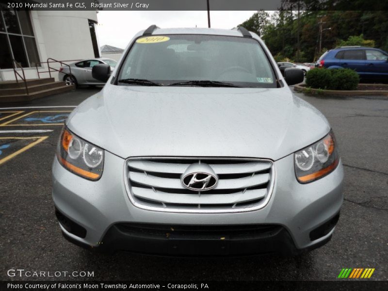 Radiant Silver / Gray 2010 Hyundai Santa Fe GLS