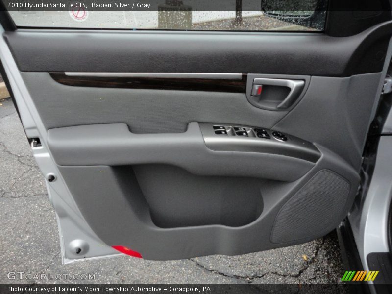 Radiant Silver / Gray 2010 Hyundai Santa Fe GLS