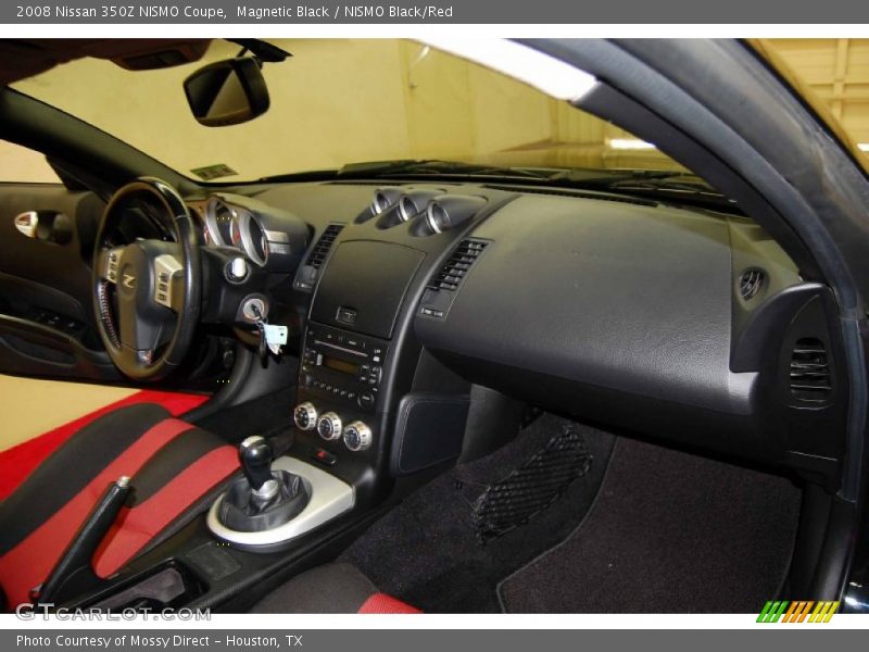 Magnetic Black / NISMO Black/Red 2008 Nissan 350Z NISMO Coupe