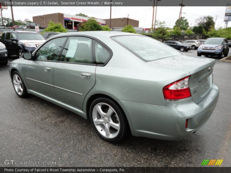 Seacrest Green Metallic / Warm Ivory 2009 Subaru Legacy 2.5i Sedan