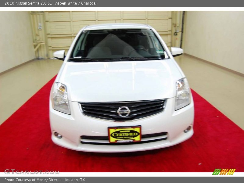 Aspen White / Charcoal 2010 Nissan Sentra 2.0 SL