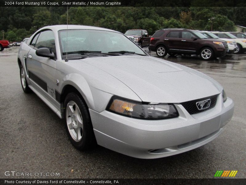 Silver Metallic / Medium Graphite 2004 Ford Mustang V6 Coupe
