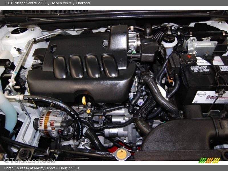 Aspen White / Charcoal 2010 Nissan Sentra 2.0 SL